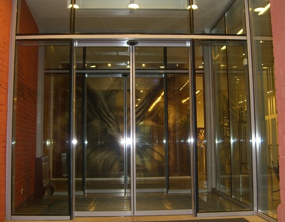 г. Москва, 4-ый Голутвинский переулок, Офисное здание Лореаль-3